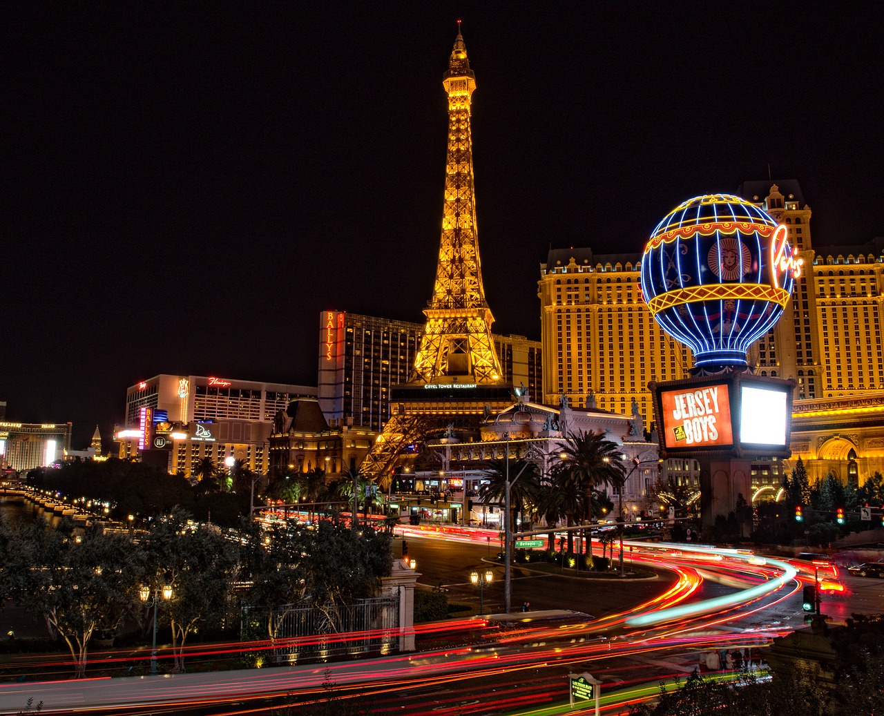 las vegas, eiffel tower, buildings-1846684.jpg